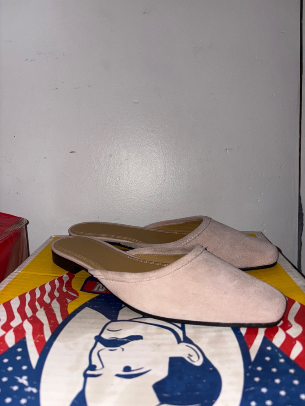 Jack Erwin Women's Blush Suede Slip-On Mules size 6.5